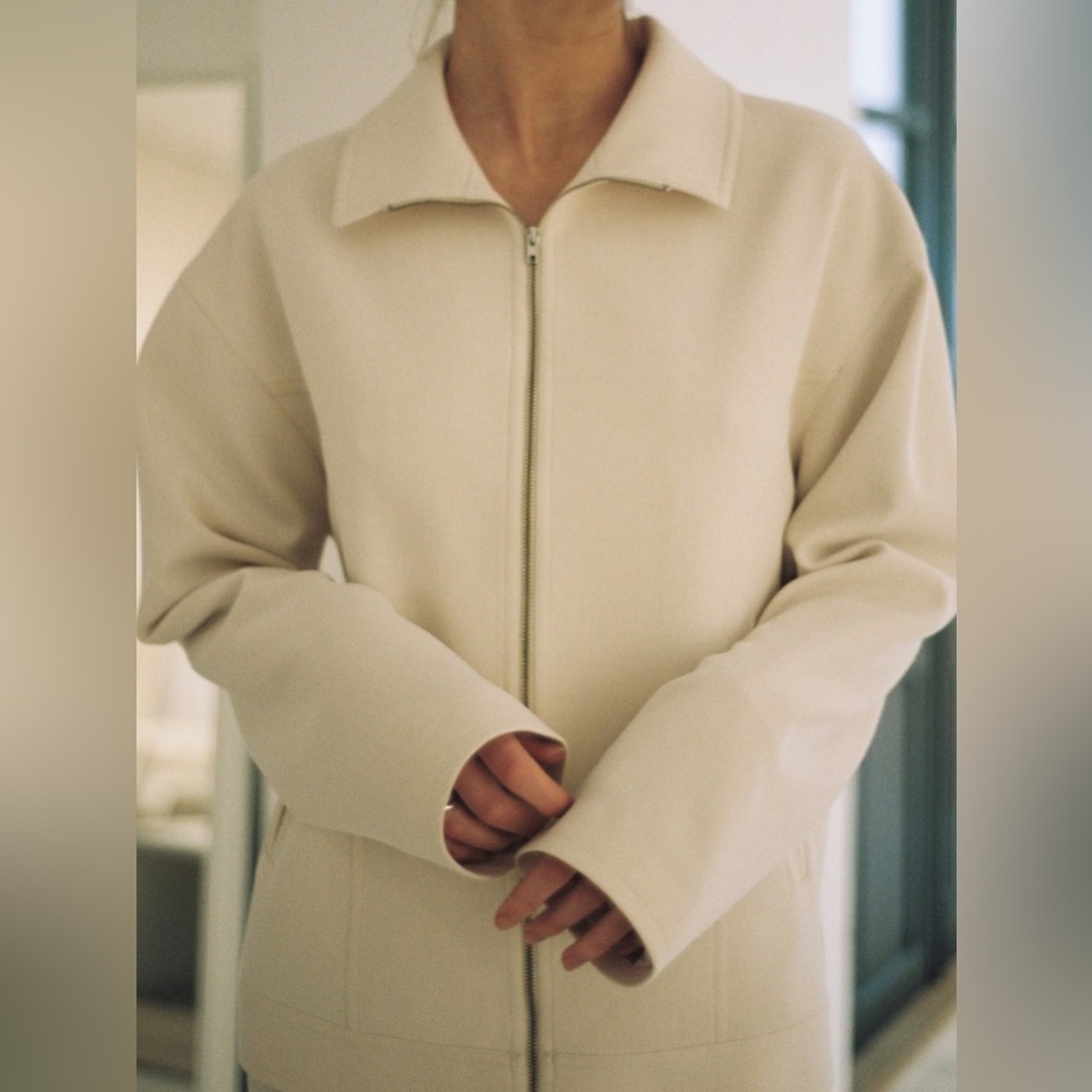 Djerf Avenue First Choice jacket cream